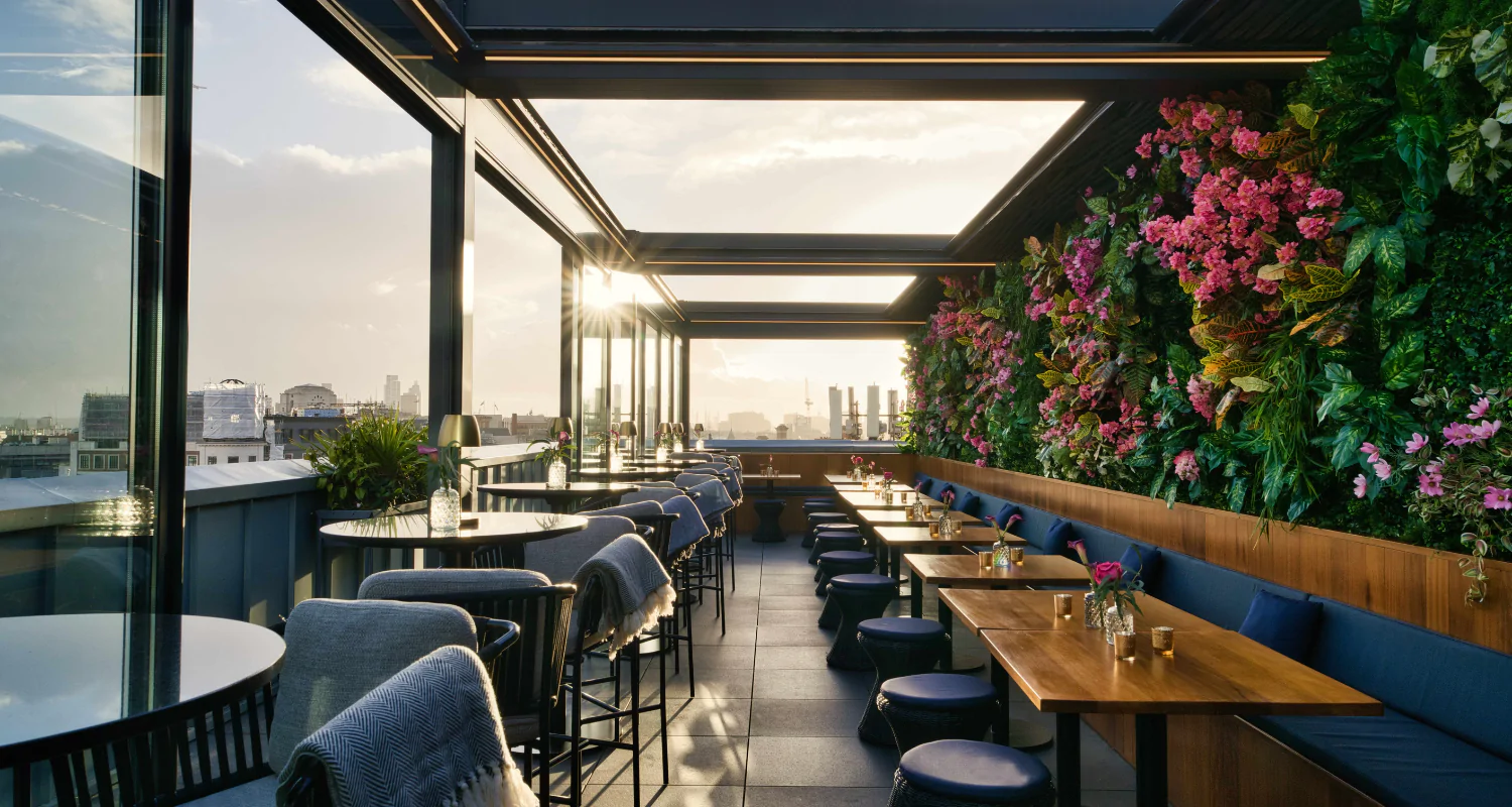 Amano Rooftop — interior photo 6