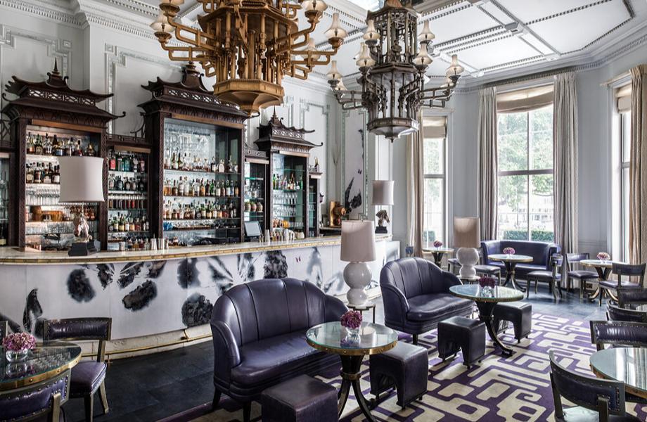 Artesian — interior photo 1