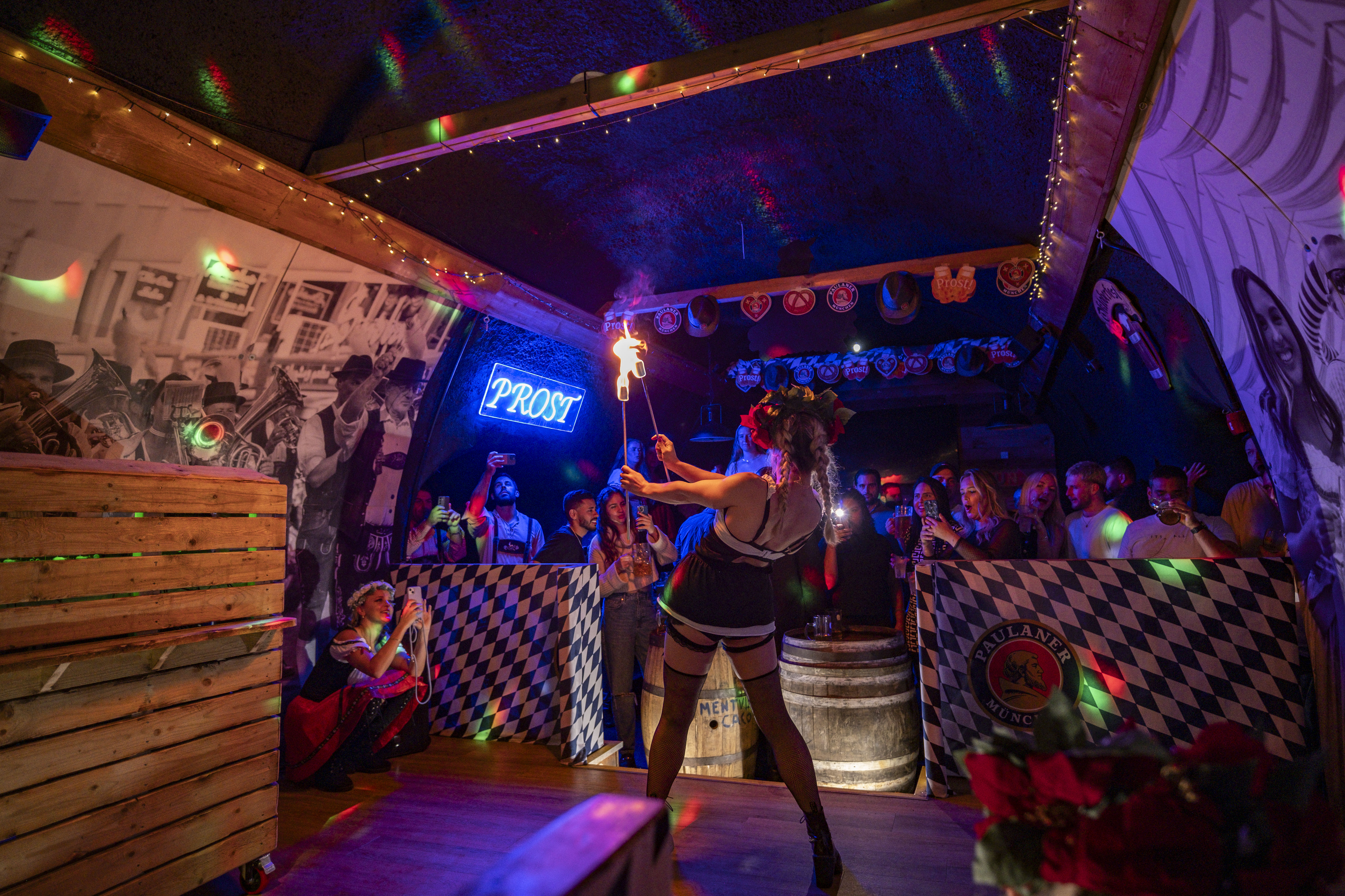 Bermondsey Bierkeller — interior photo 1