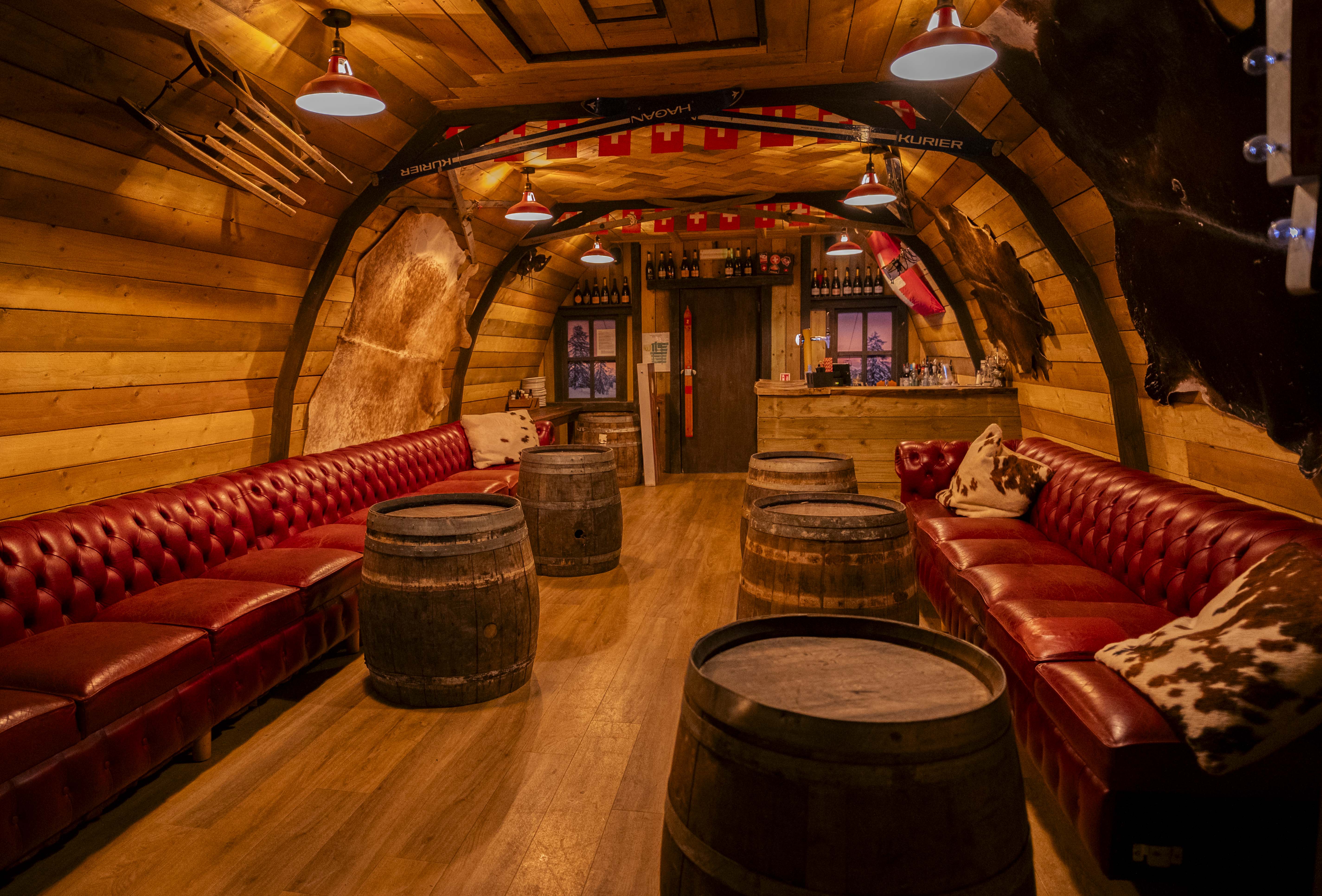 Bermondsey Bierkeller — interior photo 2