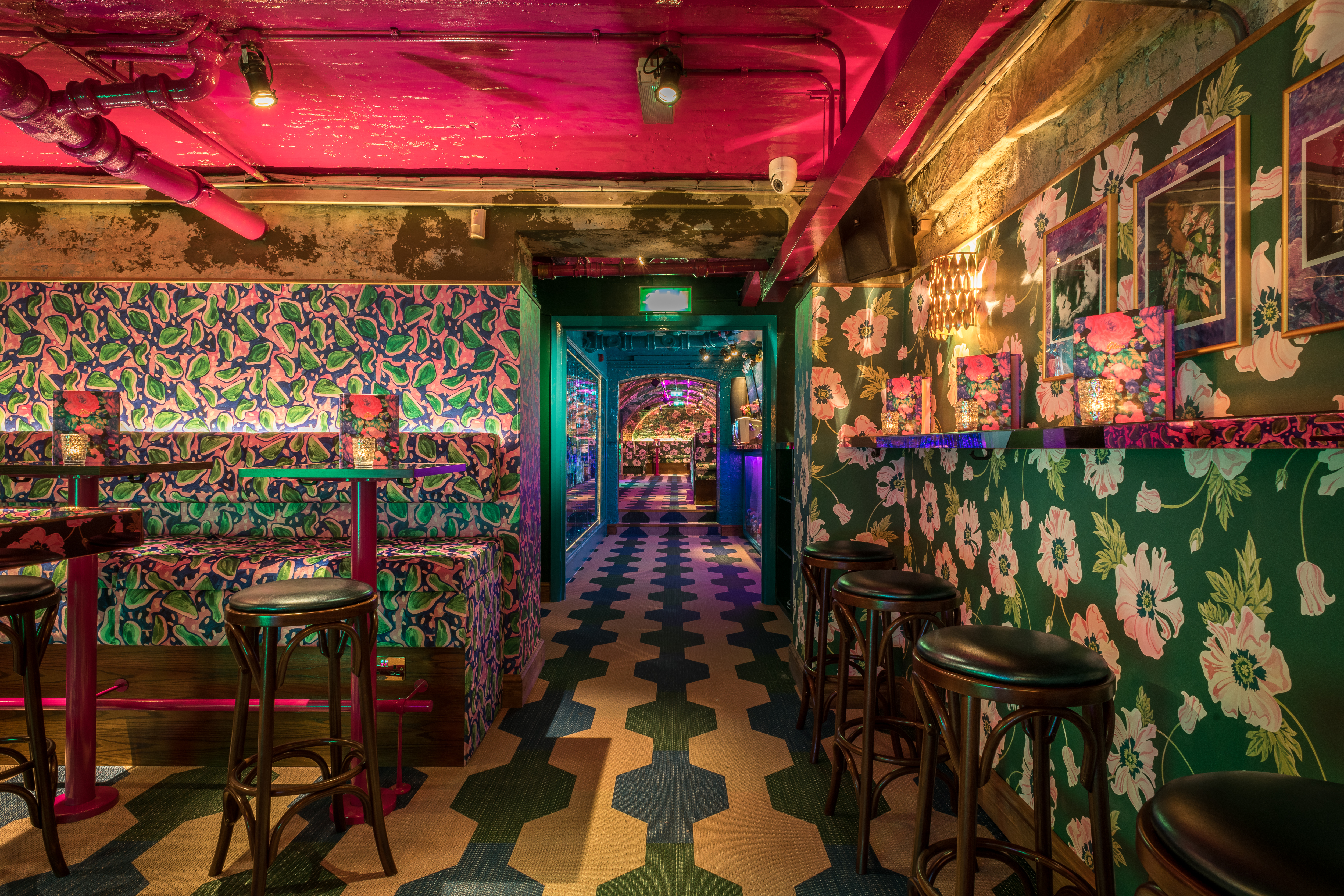 Blame Gloria - Cocktail Bar in Covent Garden — interior photo 2