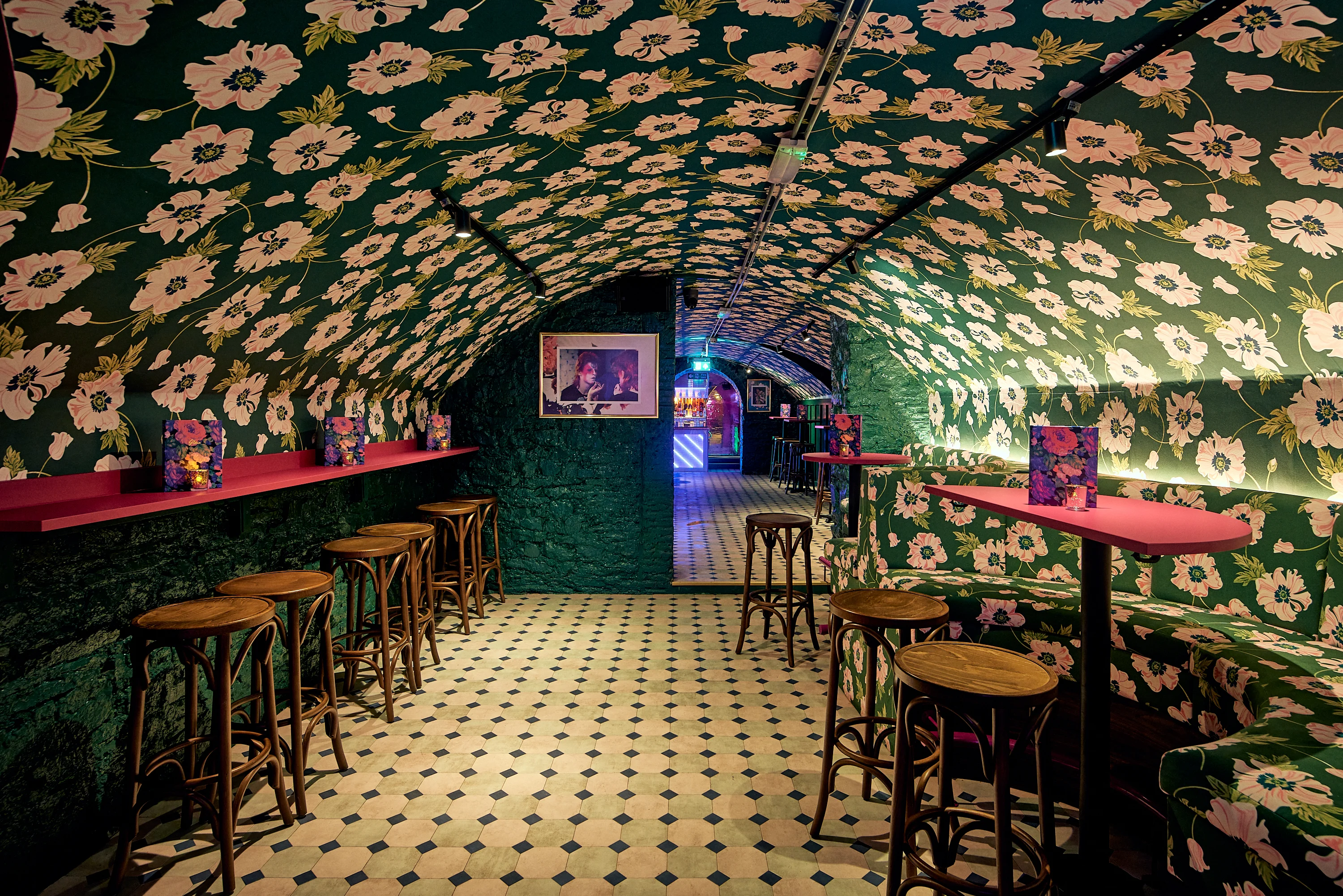Blame Gloria - Cocktail Bar in Covent Garden — interior photo 6