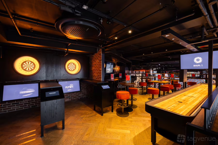 BOX Piccadilly — interior photo 5