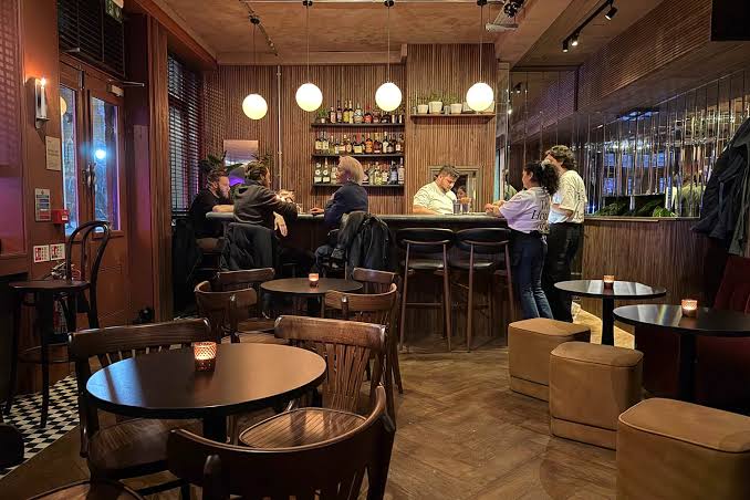 Cato — interior photo 6