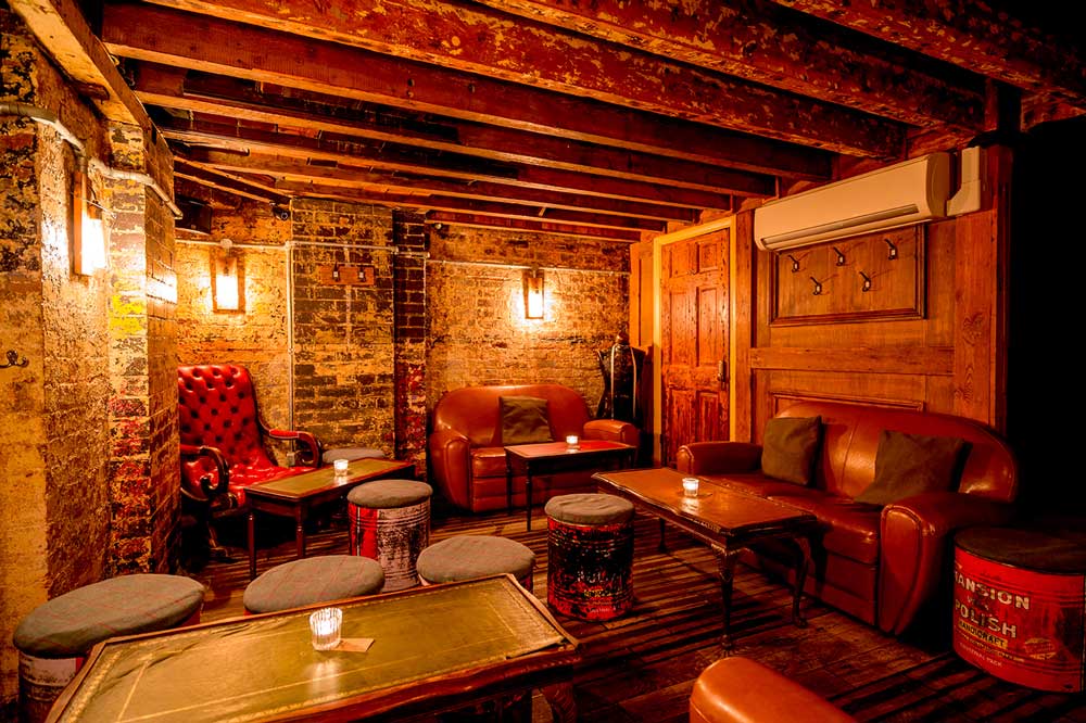 Discount Suit Company — interior photo 2