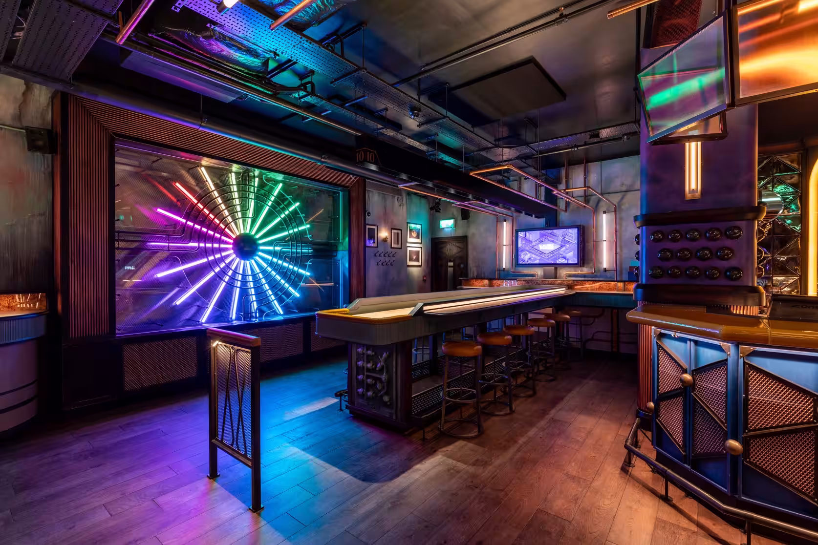 Electric shuffle - Canary Wharf — interior photo 3