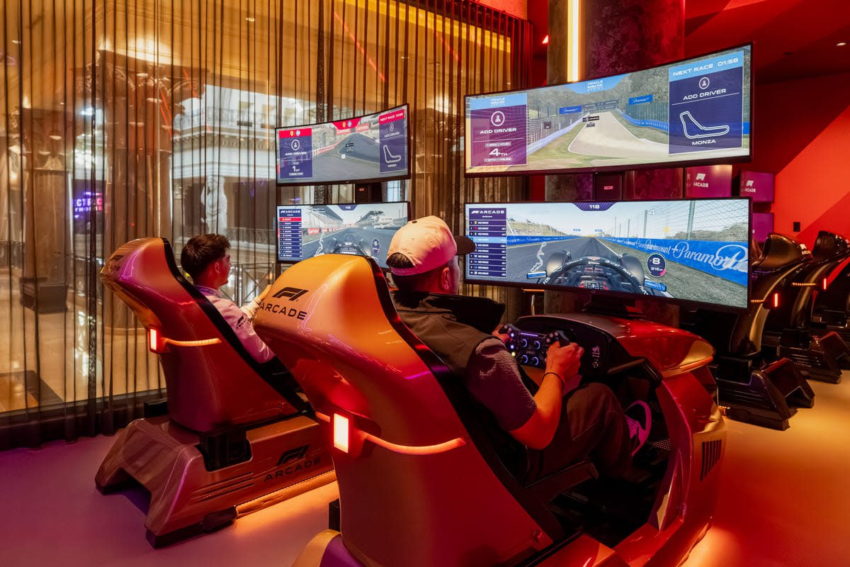 f1 Arcade — interior photo 3