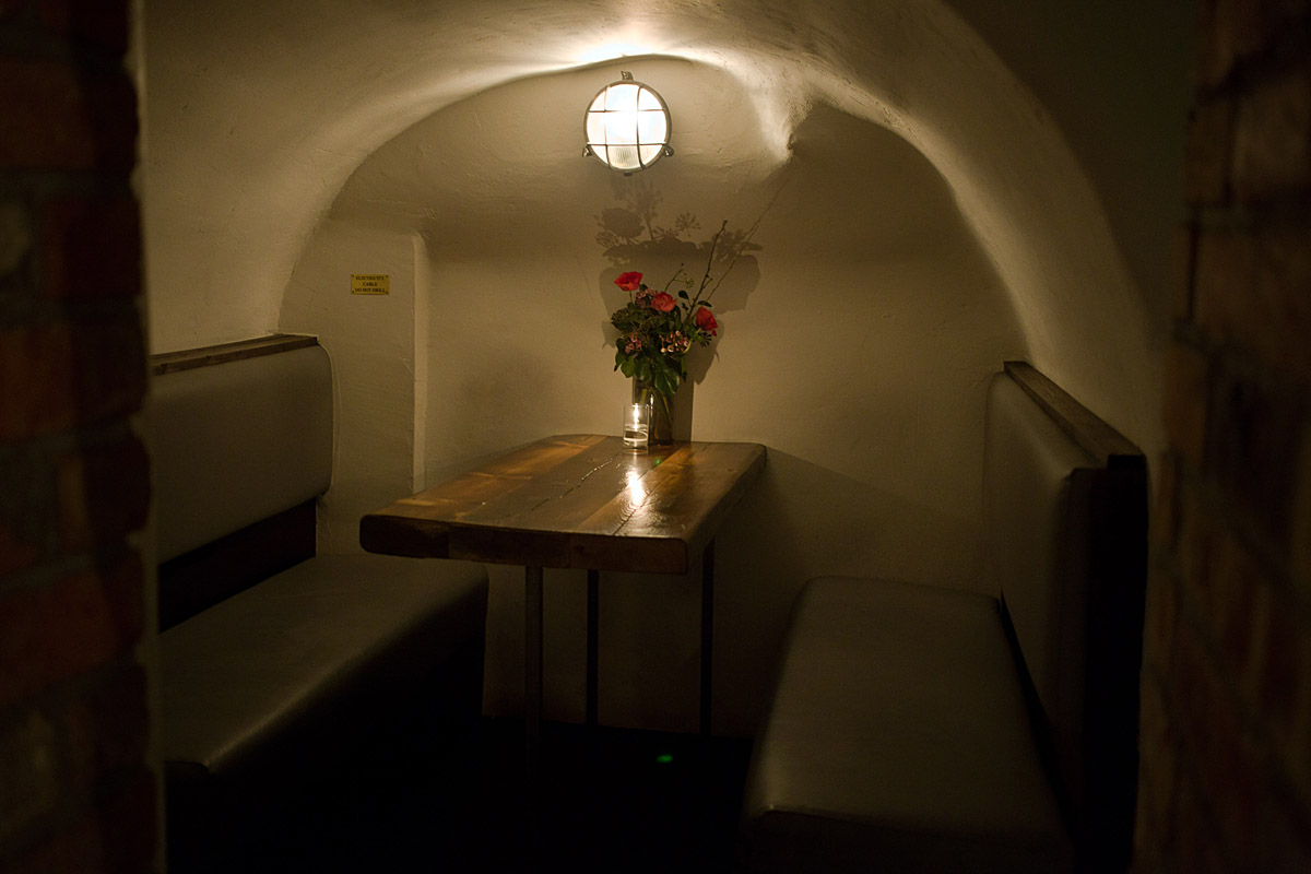 Found — interior photo 4