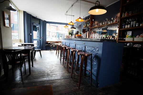 Goldfinch — interior photo 5