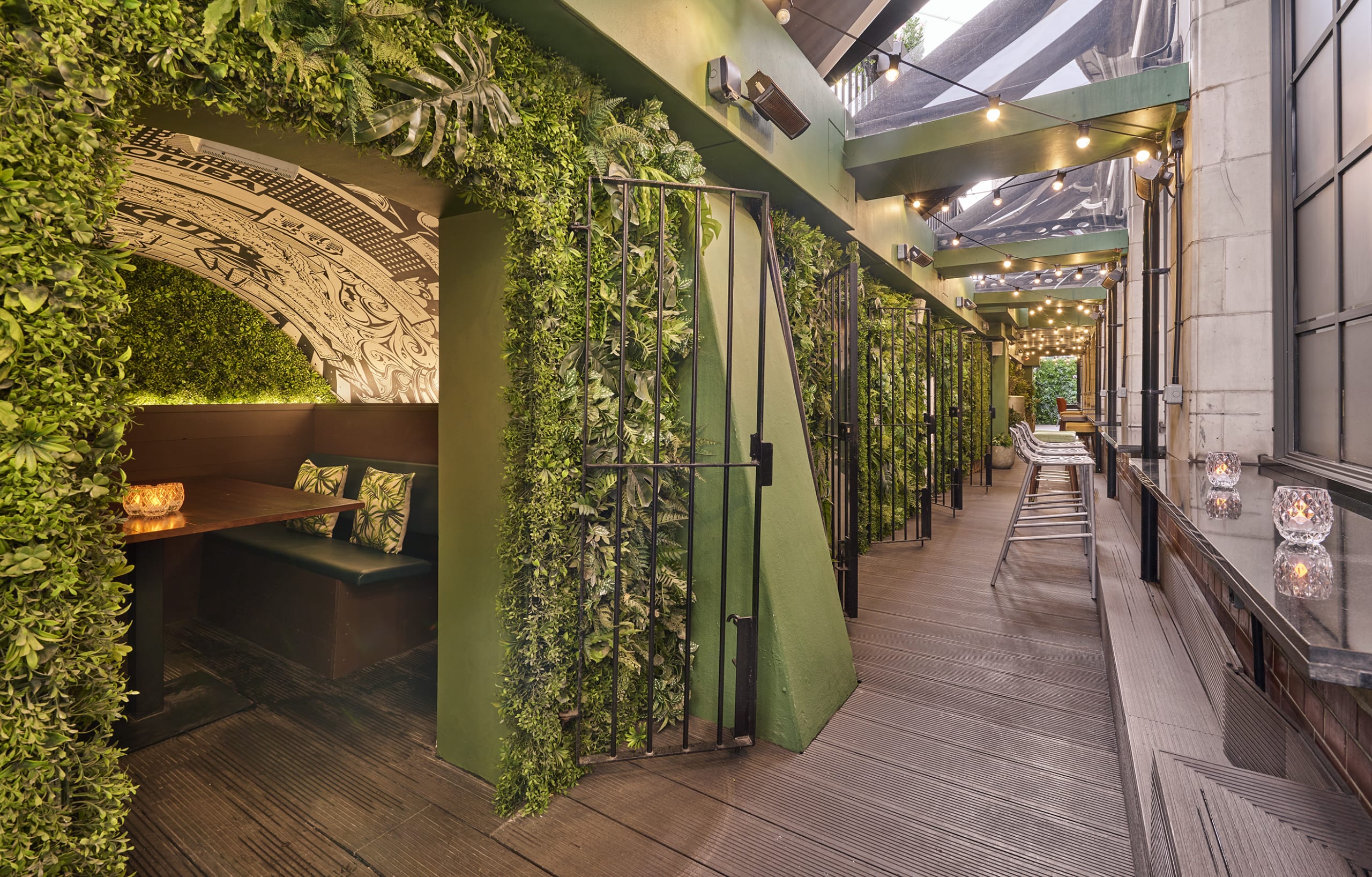 Leaf & Cane — interior photo 2