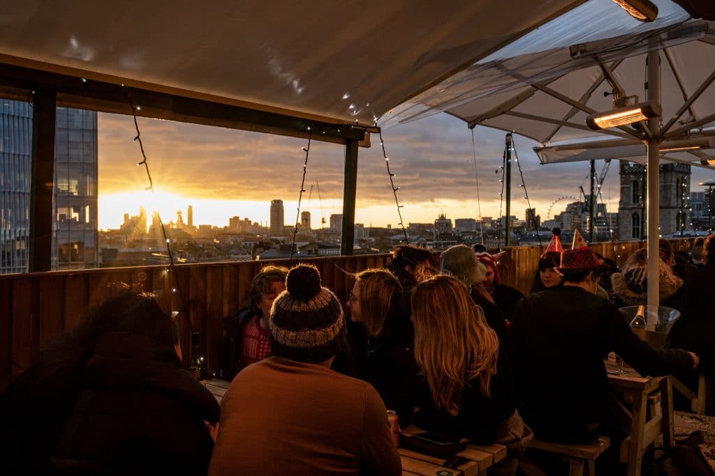 London Bridge Rooftop Bar — interior photo 2