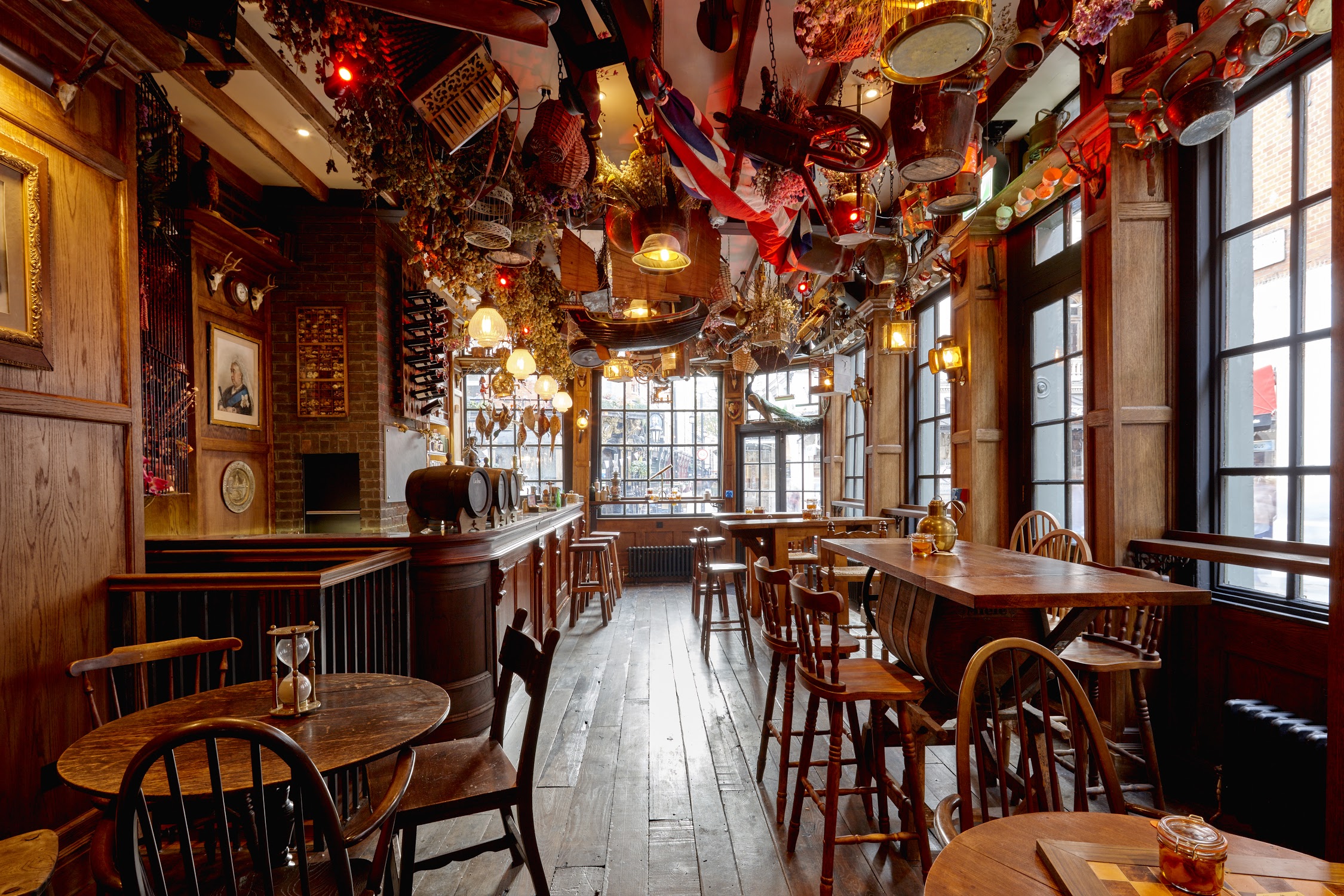 Mr Fogg's Market Tavern - Covent Garden — interior photo 3
