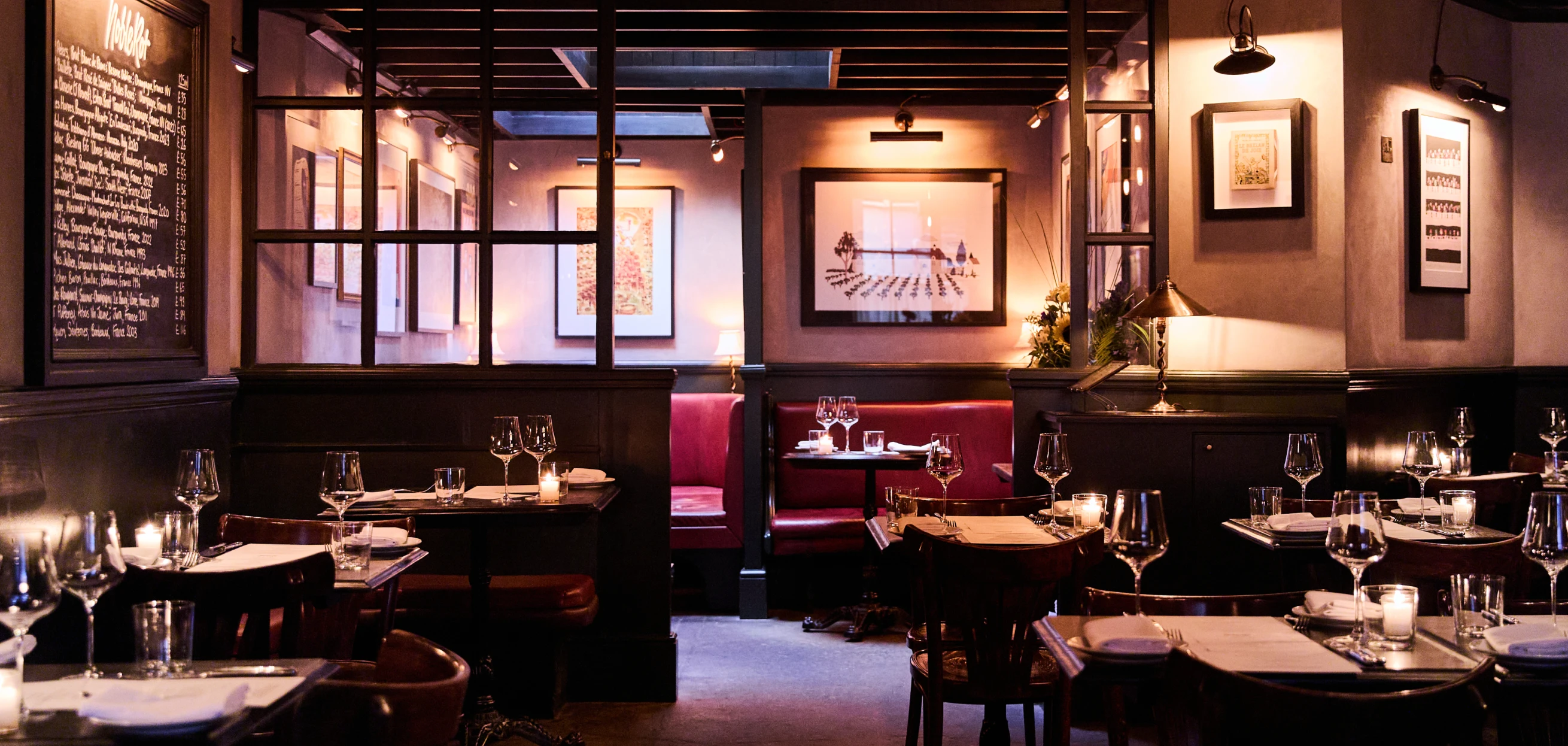 Noble Rot Lamb's Conduit — interior photo 3