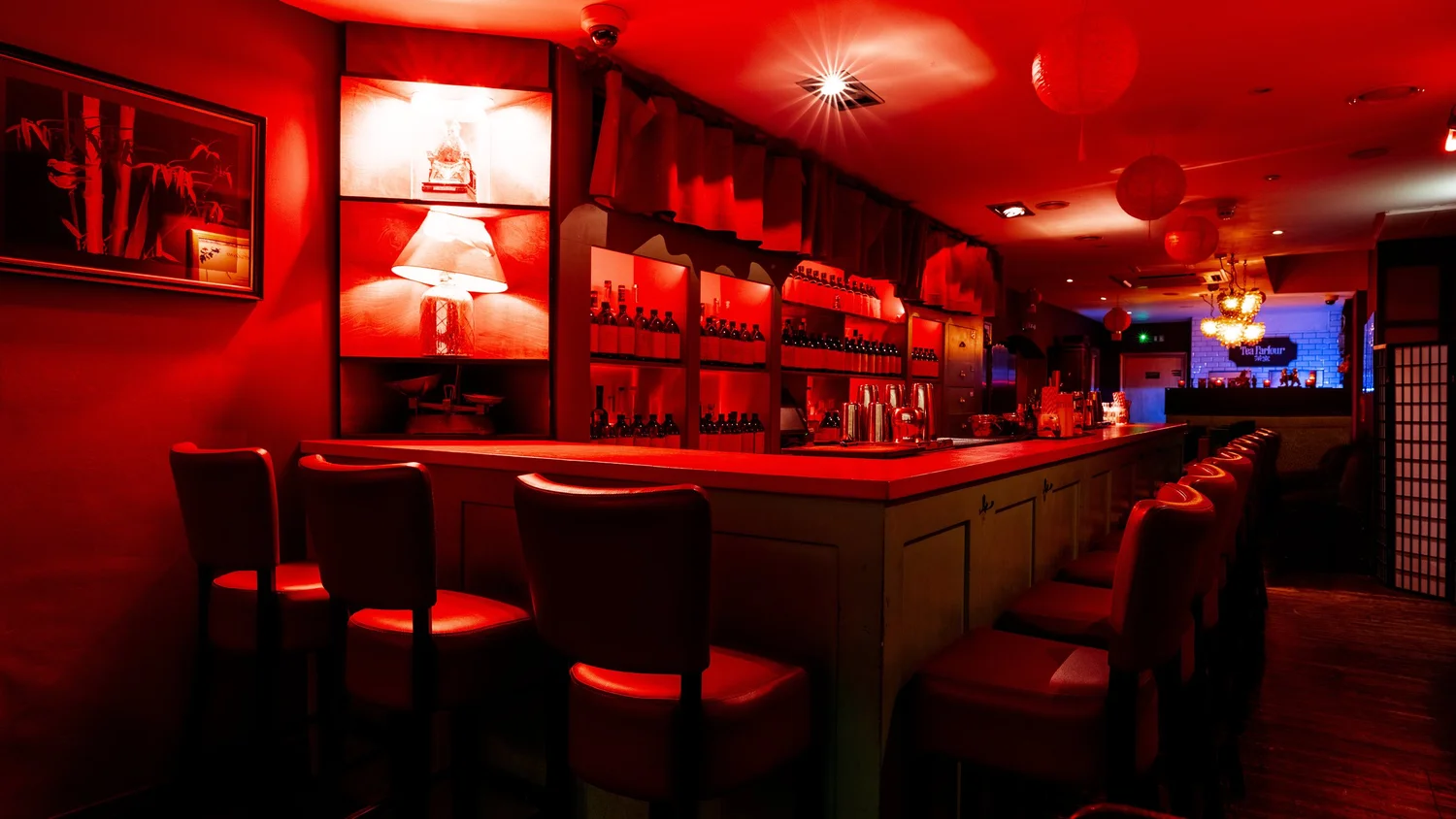 Opium — interior photo 6