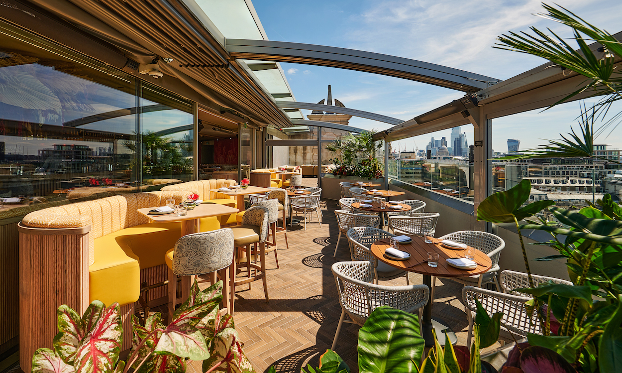 Radio Rooftop — interior photo 5