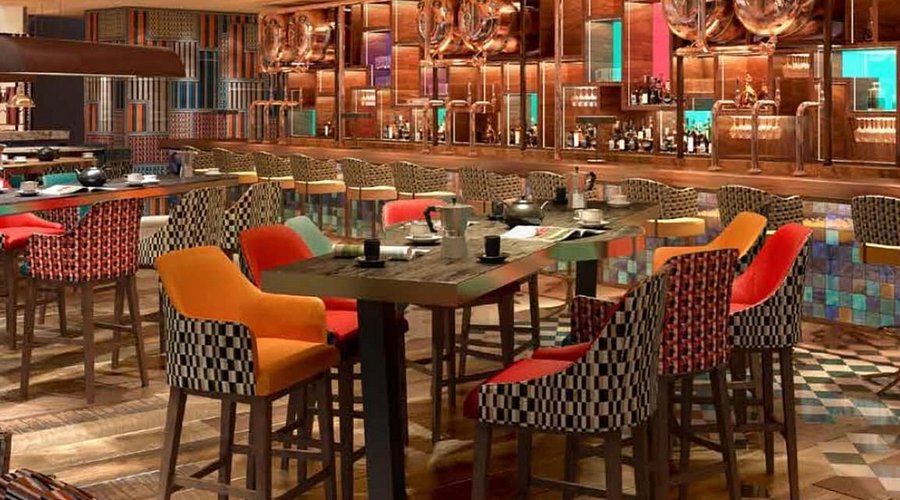 Redwood Sports Pub — interior photo 2
