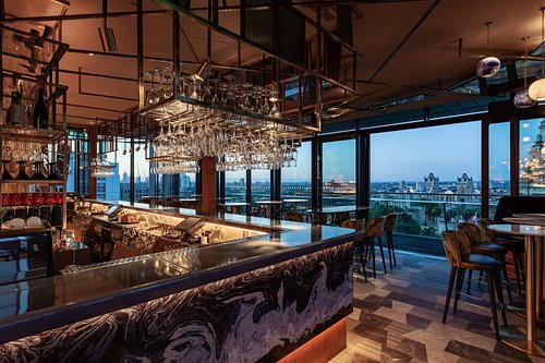 Savage Garden Rooftop Bar — interior photo 4