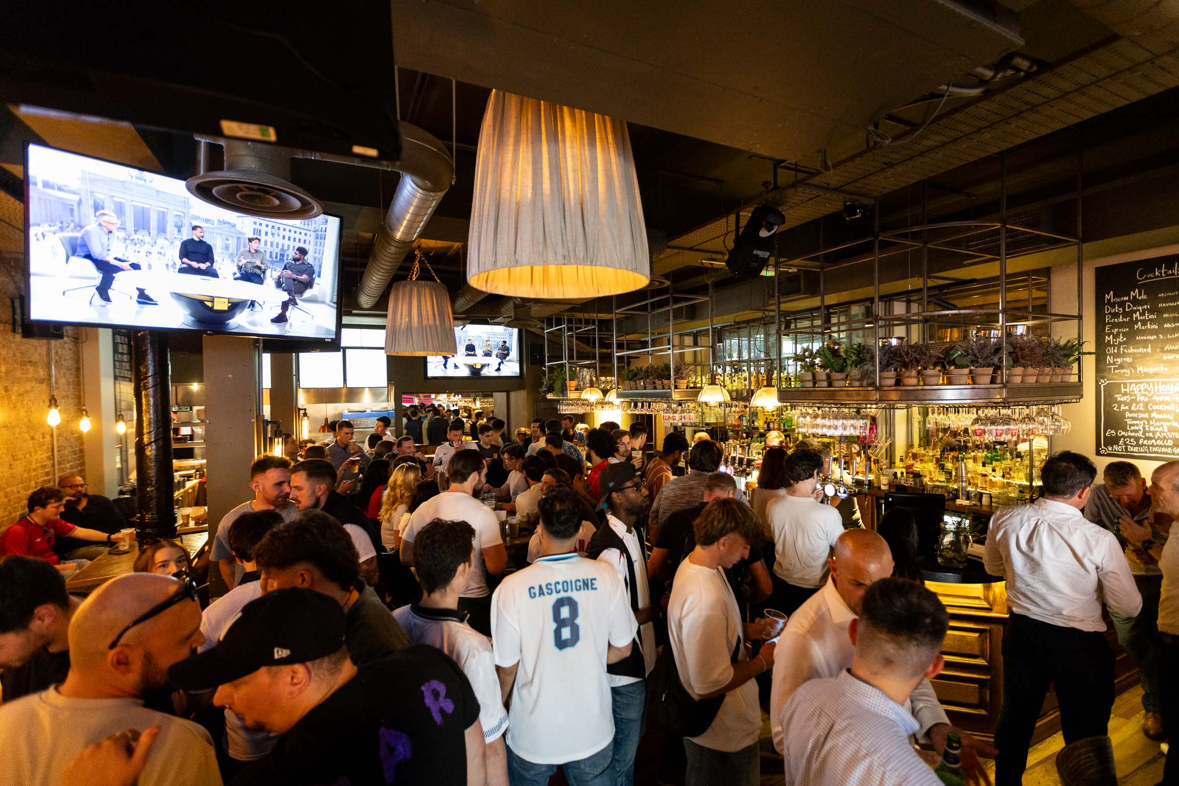 Shoreditch Arms — interior photo 1