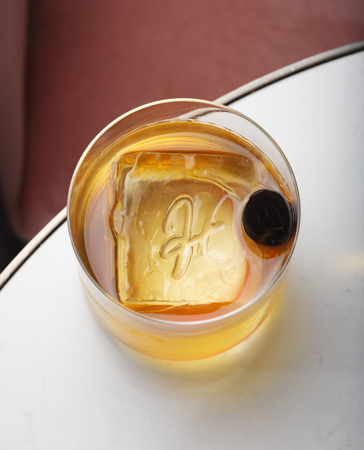 The Hedgerow Bar — interior photo 1