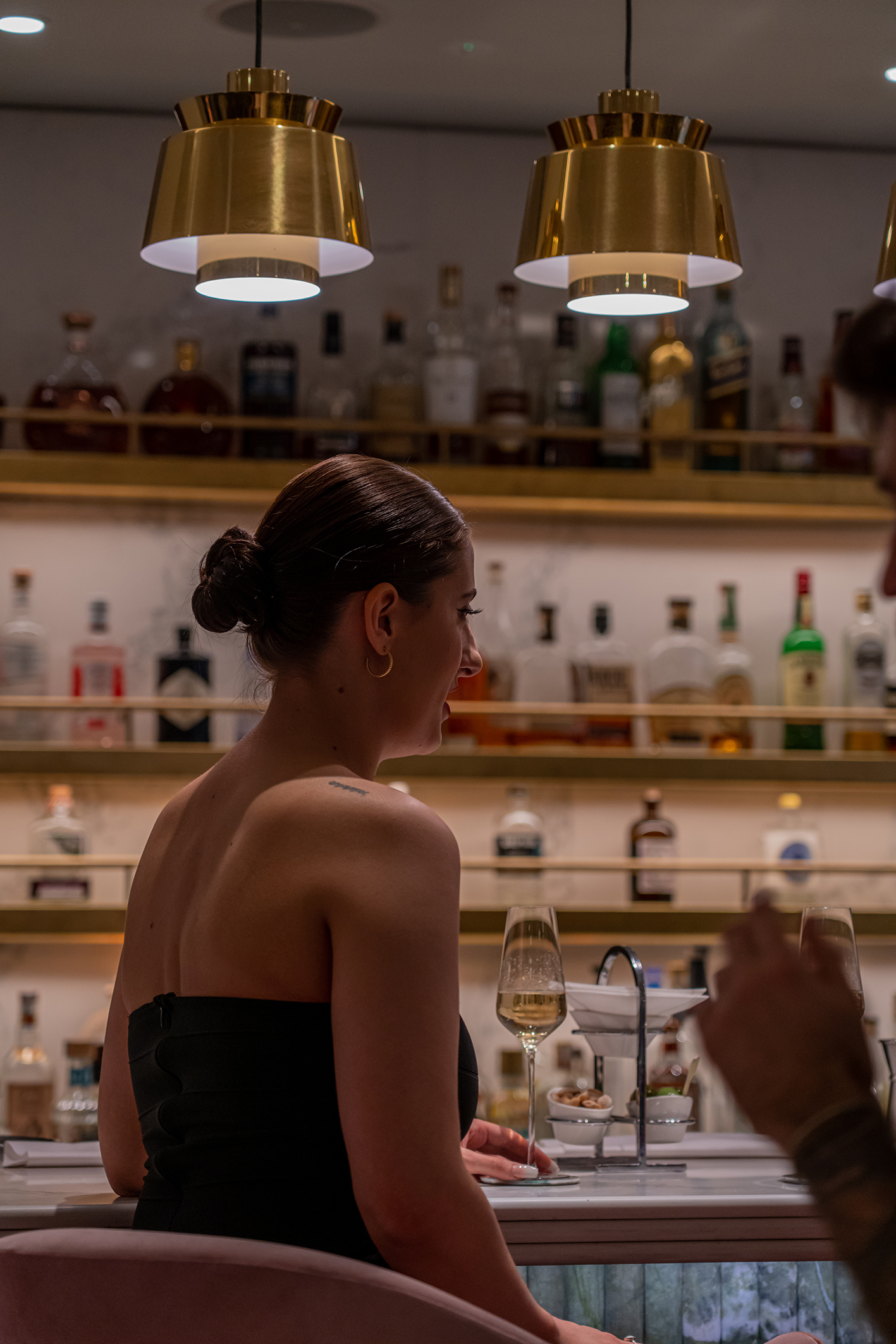 The Hedgerow Bar — interior photo 4