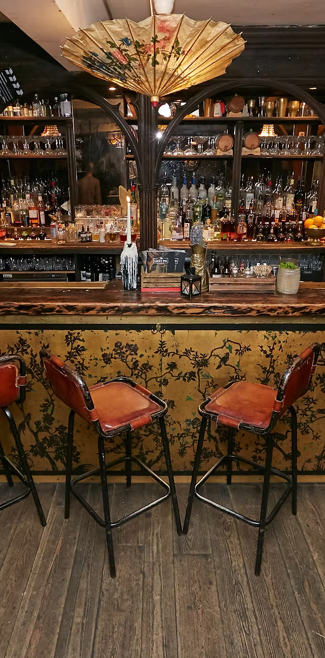 The Lucky Pig — interior photo 2