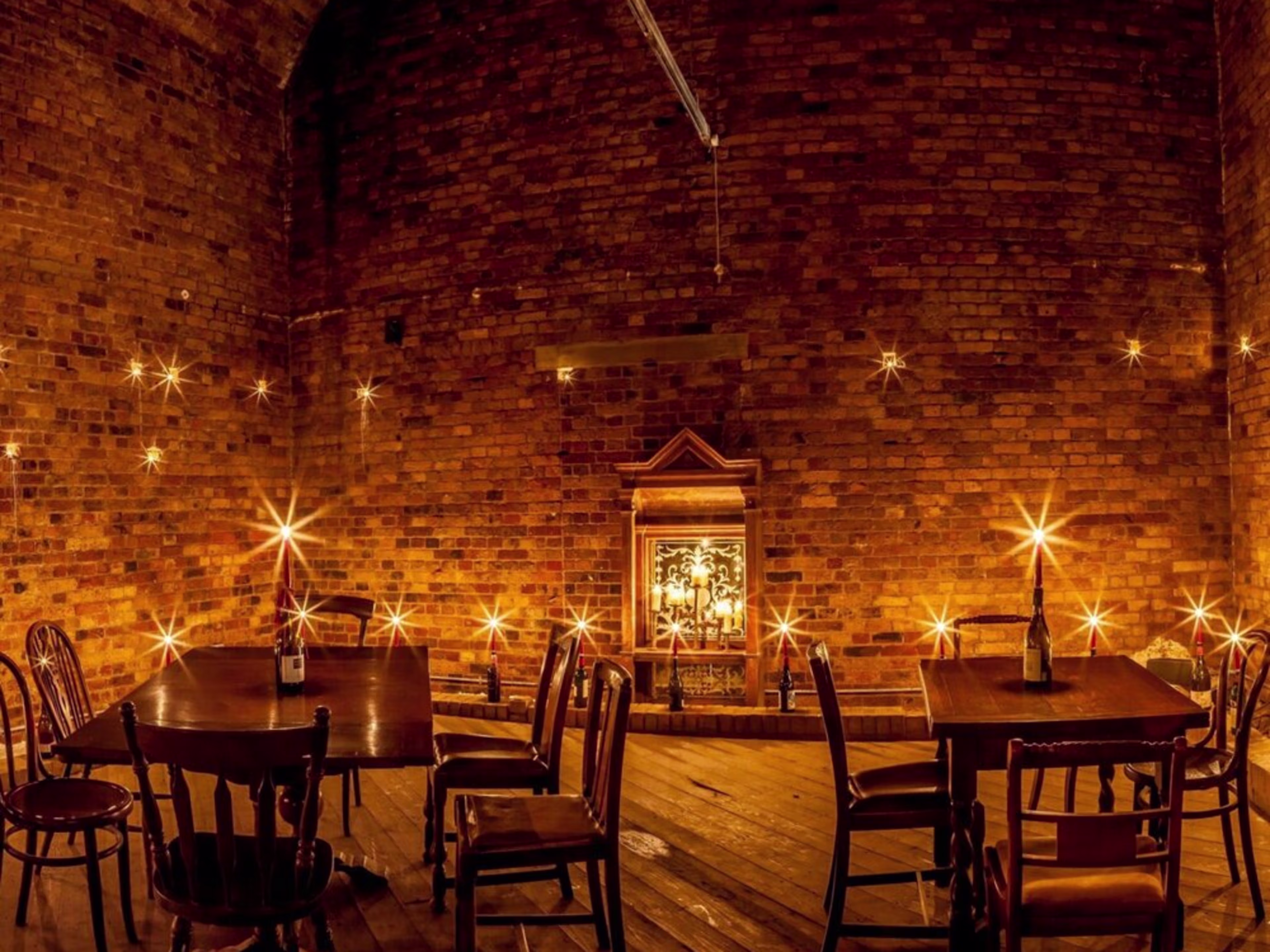 The Winemakers Club — interior photo 6
