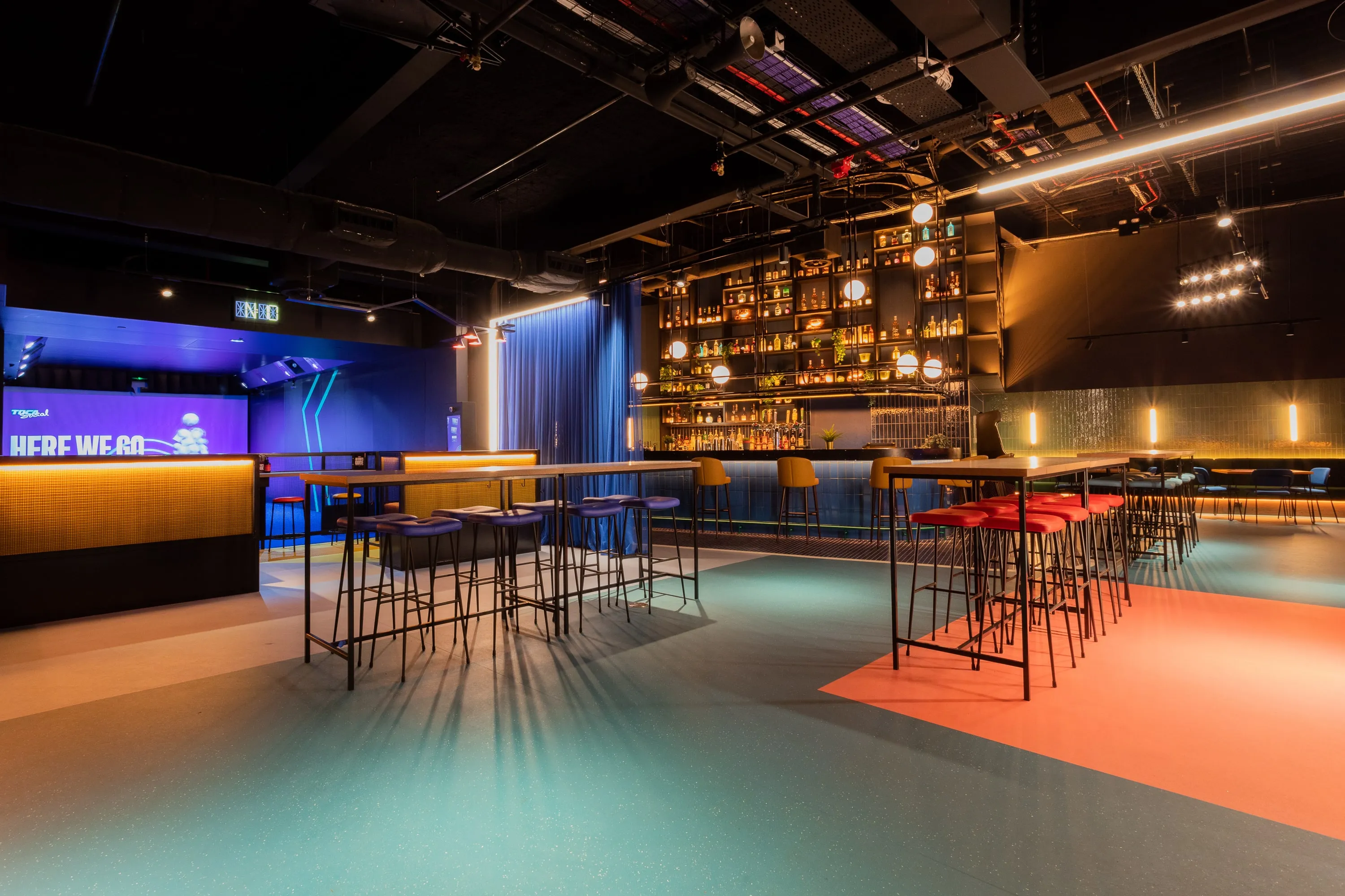 Toca Social — interior photo 5
